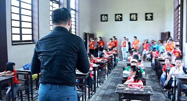 《未来领袖演讲班》暑假第三期 今天在韶山开班啦(图3)